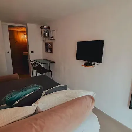 Stanovanje - Apartma Nasa Hisa Koper